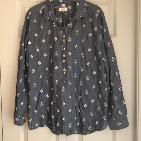 LOFT Tops - Loft chambray shirt